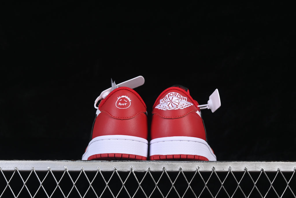 Travis Scott x Air Jordan 1 Low