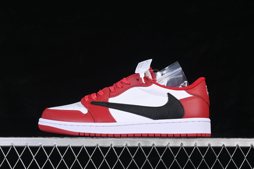 Travis Scott x Air Jordan 1 Low