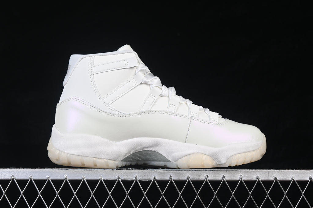 Air Jordan 11 Retro Pearl