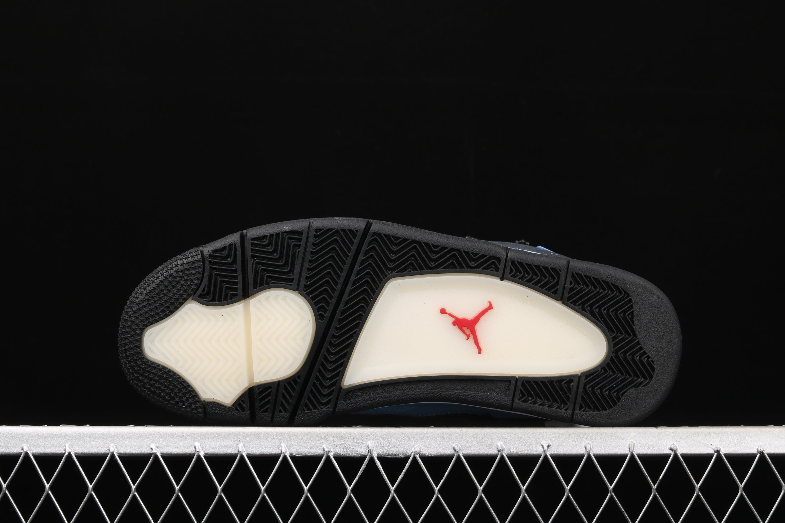 Travis Scott Cactus Jack x Air Jordan 4